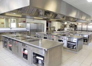 Une cuisine pédagogique ouverte et bien équipée