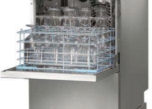 Le lave-verres compact Premax GCP par Hobart