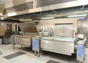 La nouvelle demi-pension du collège Matisse dans Grandes Cuisines n°116