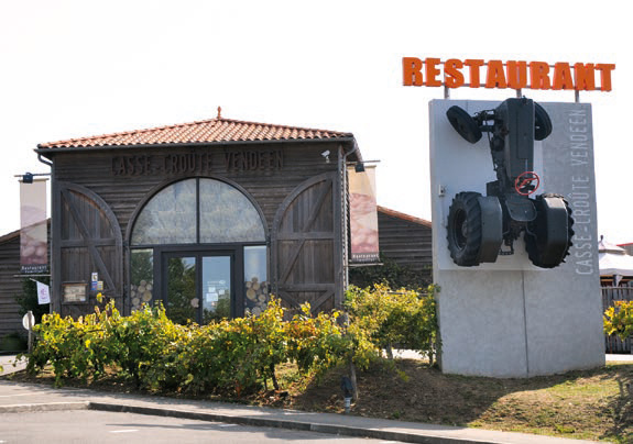 Des équipements modernes adaptés aux services d’un grand restaurant familial