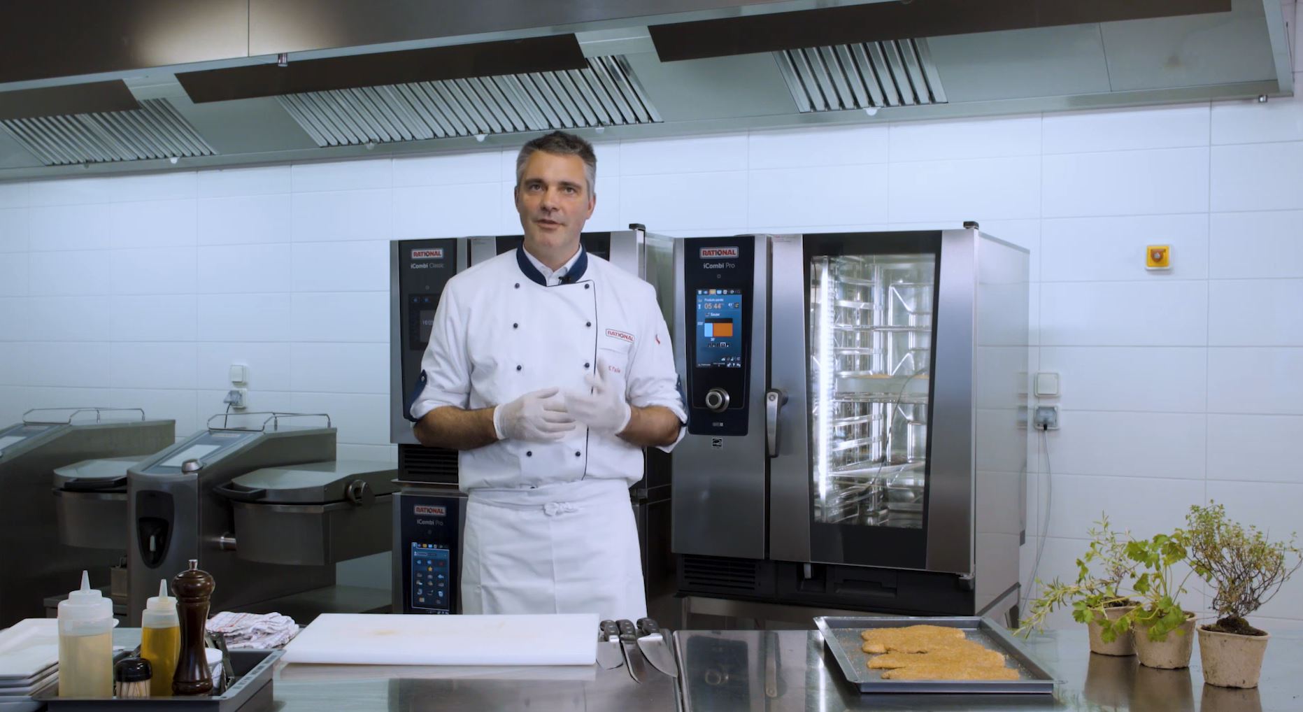 Le nouvel iCombi Pro de Rational se révèle sans attendre lors de démonstrations culinaires online