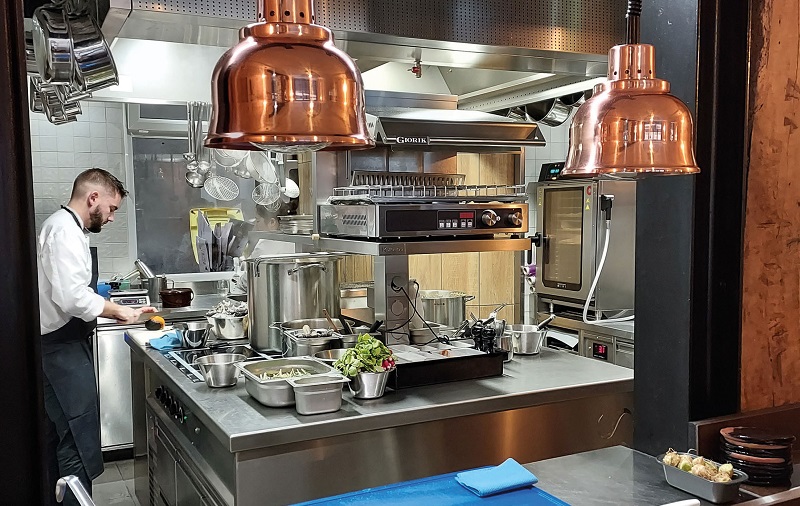 Ambos à Paris : Passion, patience & tempérance