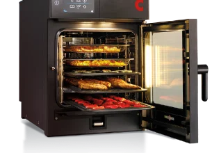 Enodis lance le « King of Compact », nouveau four mixte Mini Pro Convotherm