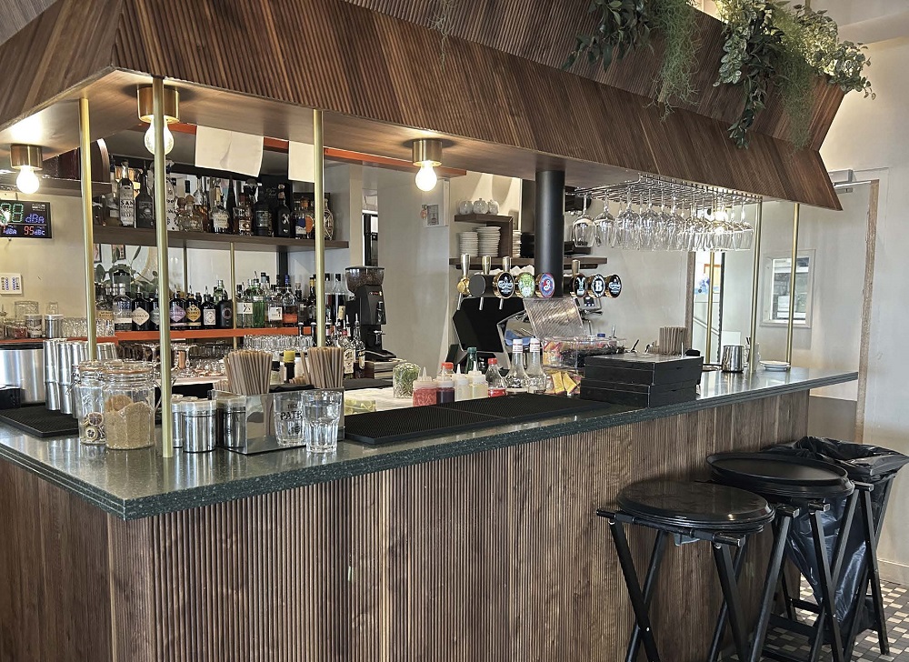 La Maison Annecy : Changer d’identité pour attirer la clientèle locale