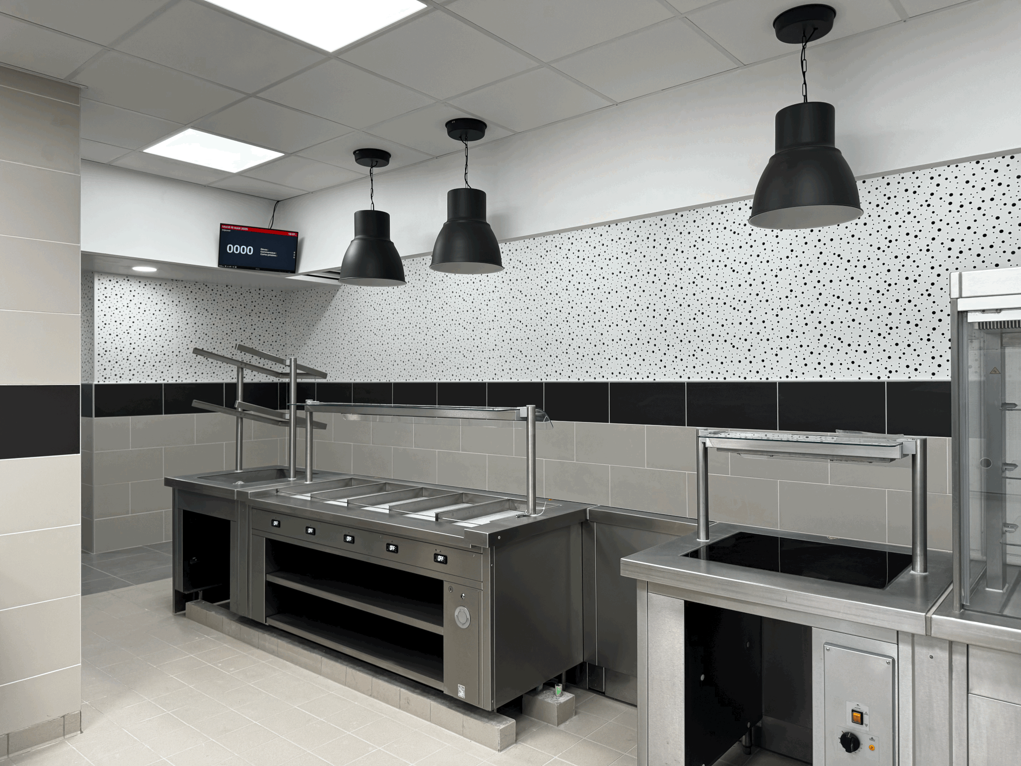 Une demi-pension restructurée au lycée La Pléiade