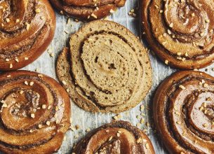 Valrhona lance FiKaTime, une solution complète pour la viennoiserie